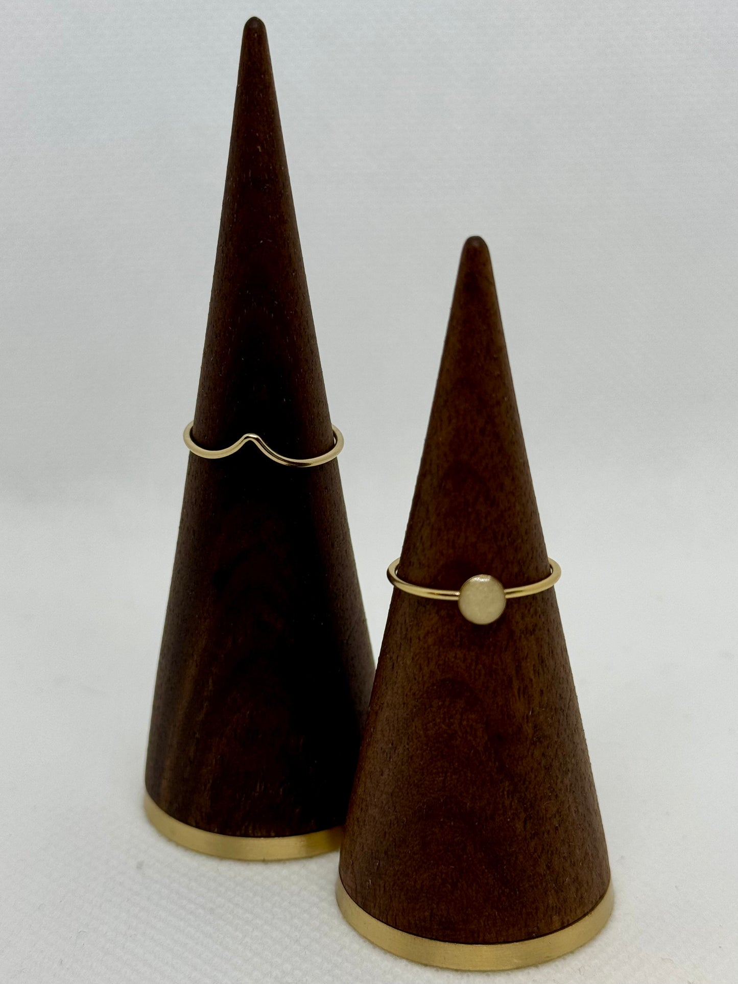 gold filled V stacker