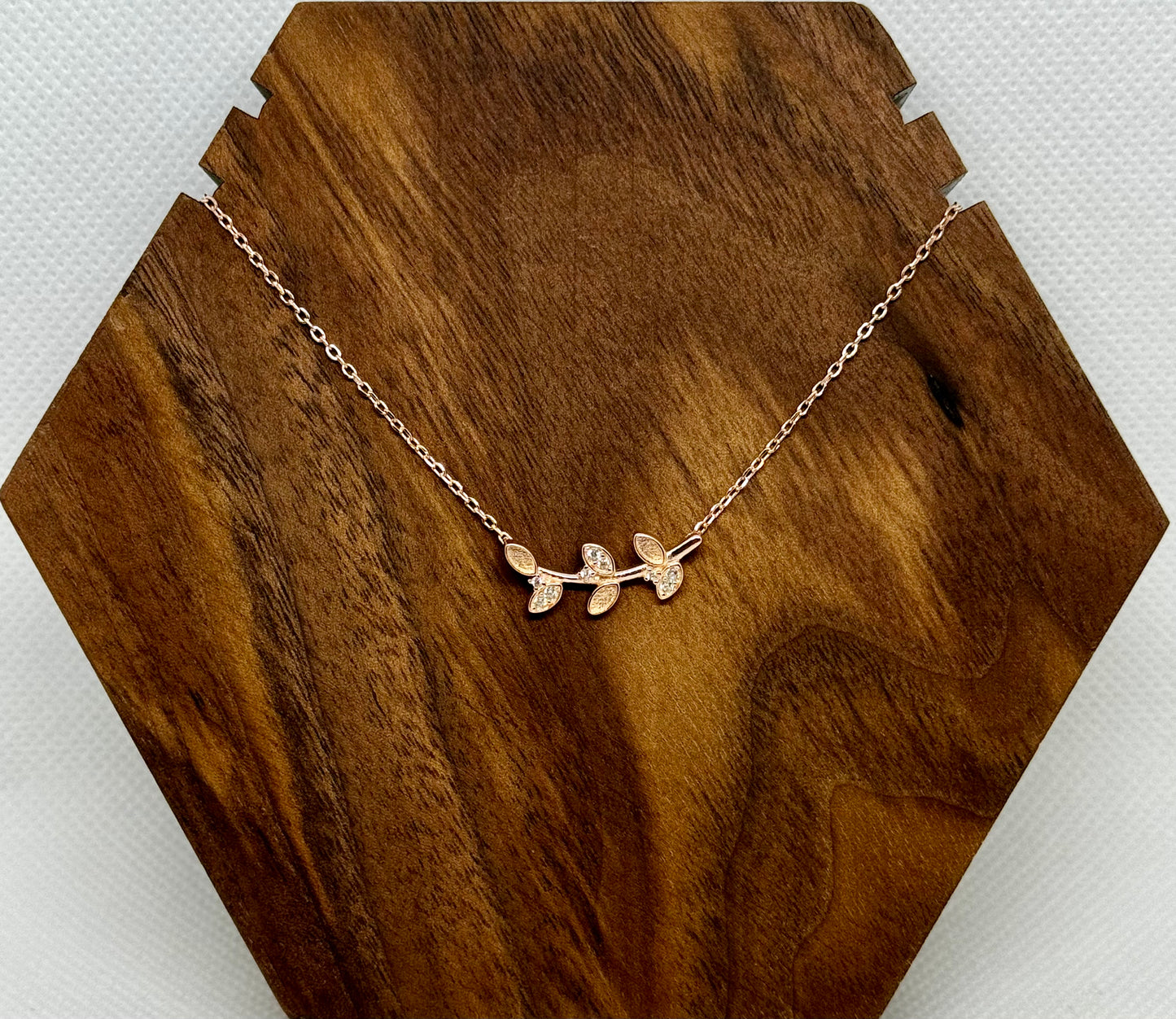 leaf necklace