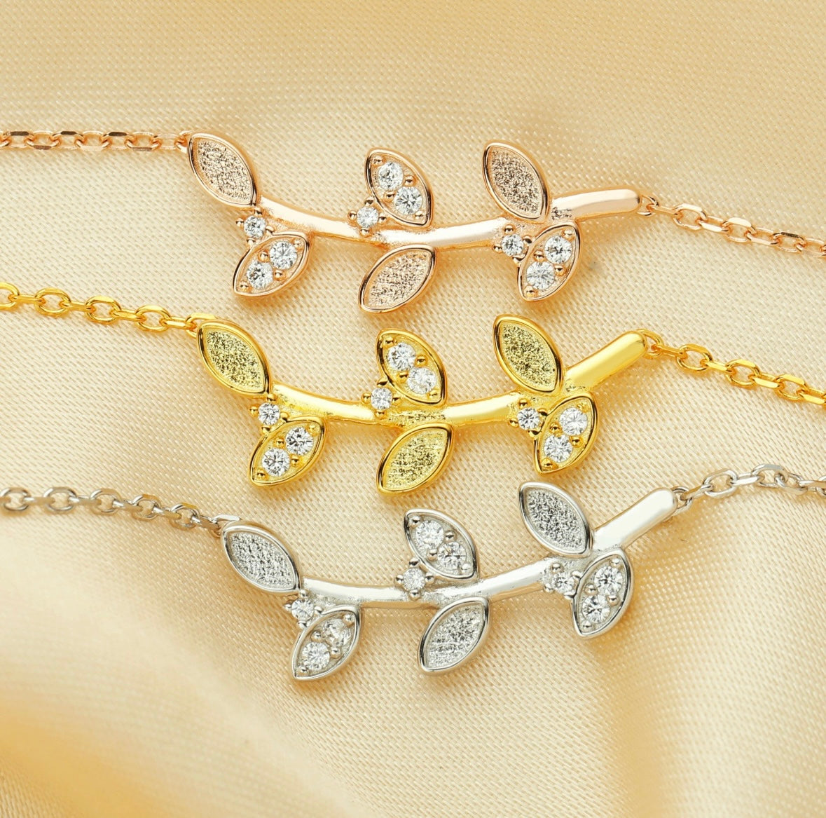 leaf necklace