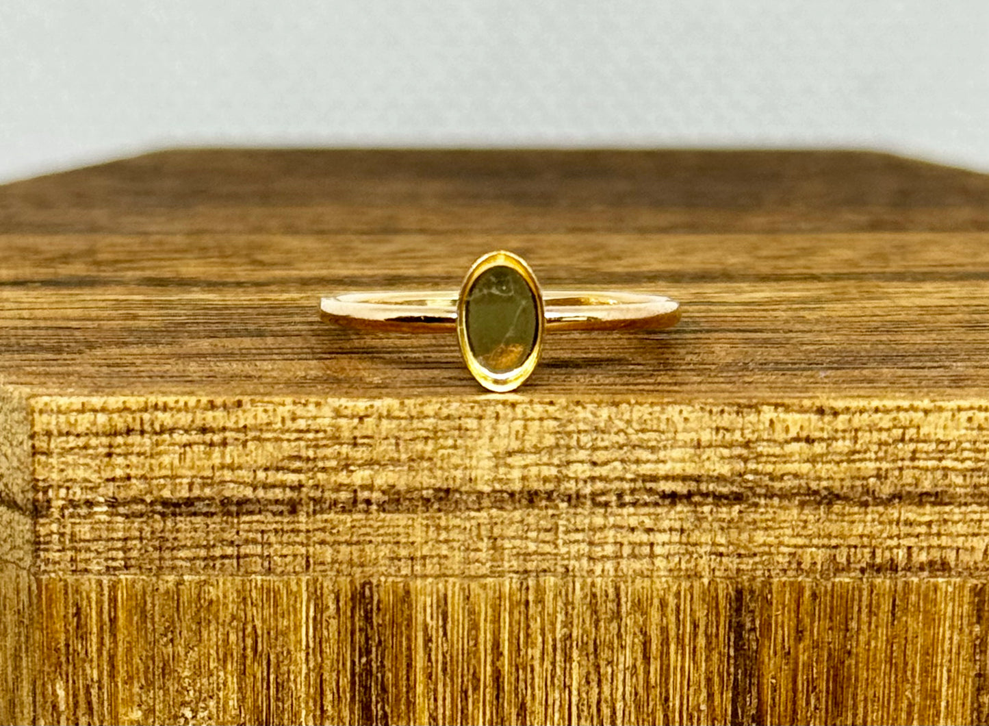 gold/rose gold filled oval classic band