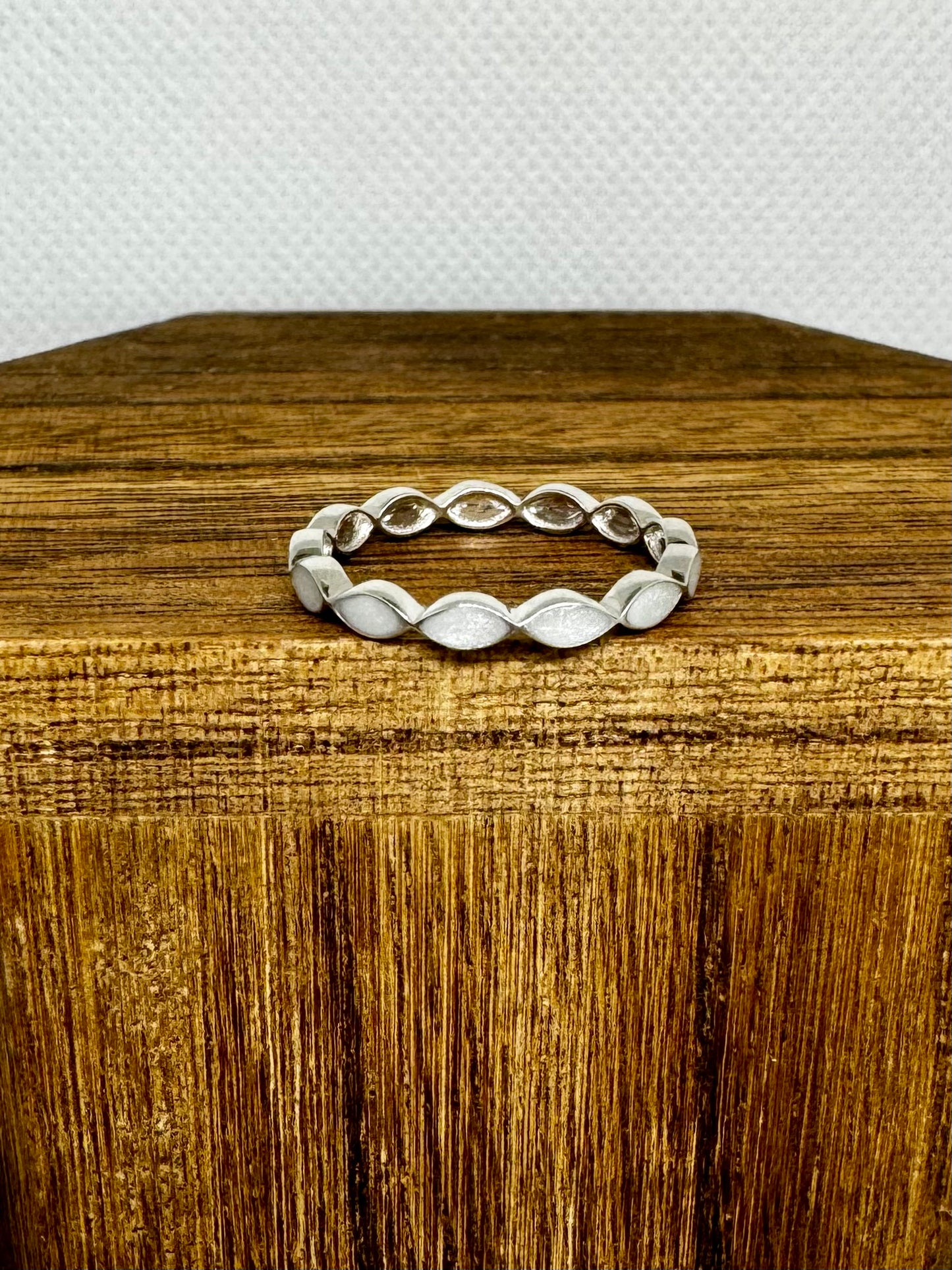 infinity full band ring