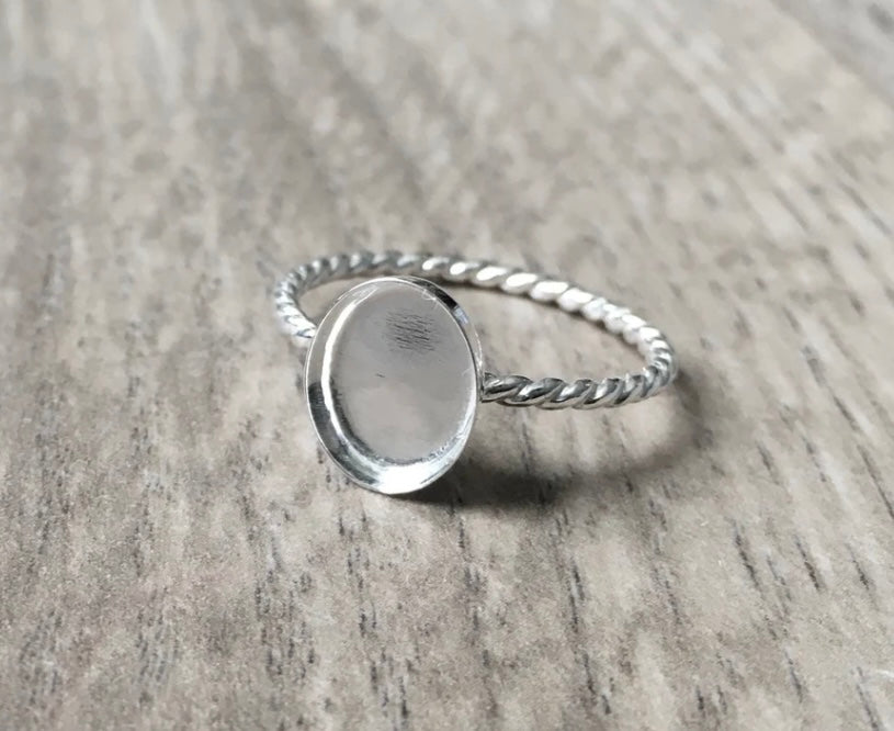 silver circle/oval rope band